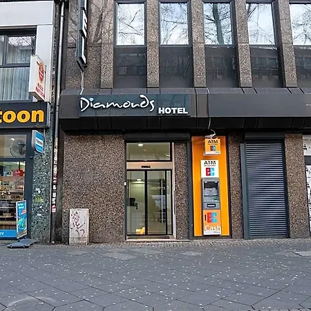 Diamonds Otel *