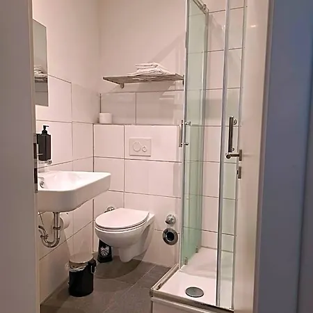 Otel Diamonds